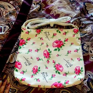 Betsey Johnson crossbag
